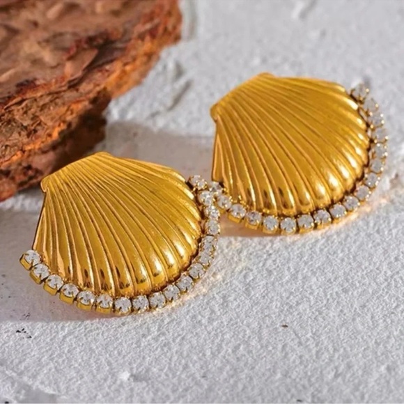 Anthropologie Seashell 18K Gold Stainless Steel Waterproof Crystal Earrings - Picture 6 of 10